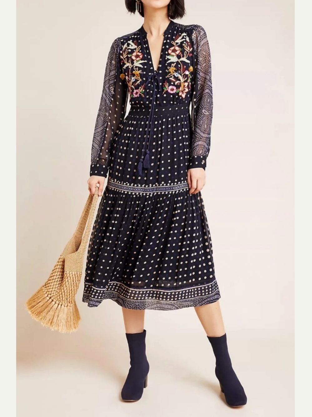 Anthropologie Maeve Cassidy embroidered midi dress Size 4